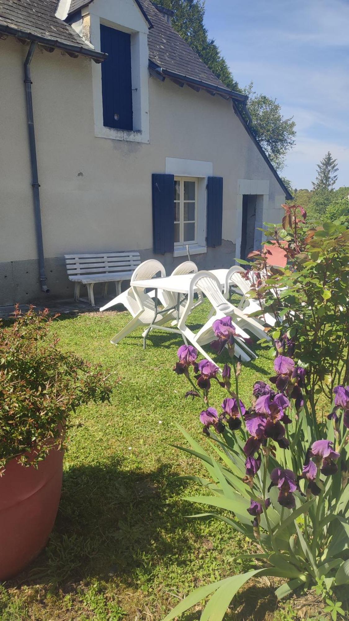 Maison Plain Pied, 2 Chambres, Longere Typique , Fraiche, Dans Bourg Avec Tous Commerces Luçay-le-Mâle Kültér fotó