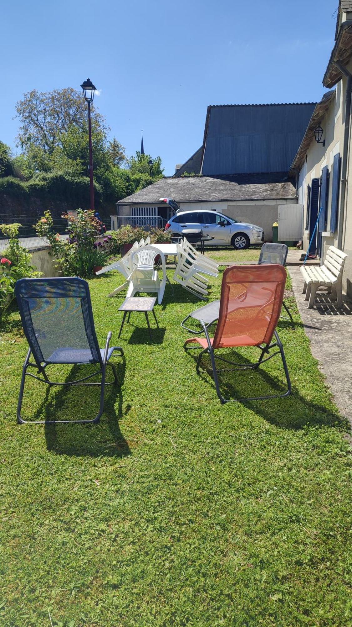 Maison Plain Pied, 2 Chambres, Longere Typique , Fraiche, Dans Bourg Avec Tous Commerces Luçay-le-Mâle Kültér fotó