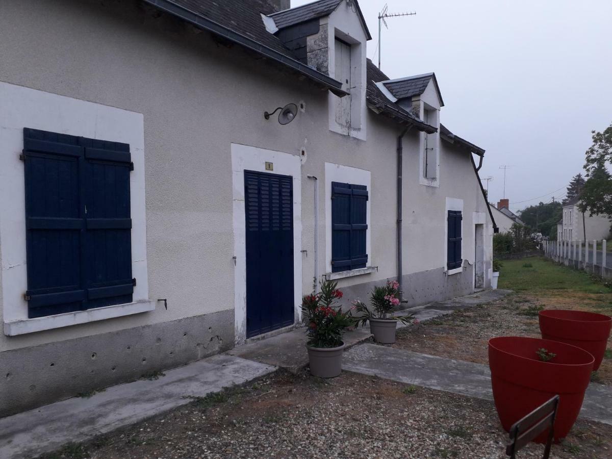 Maison Plain Pied, 2 Chambres, Longere Typique , Fraiche, Dans Bourg Avec Tous Commerces Luçay-le-Mâle Kültér fotó